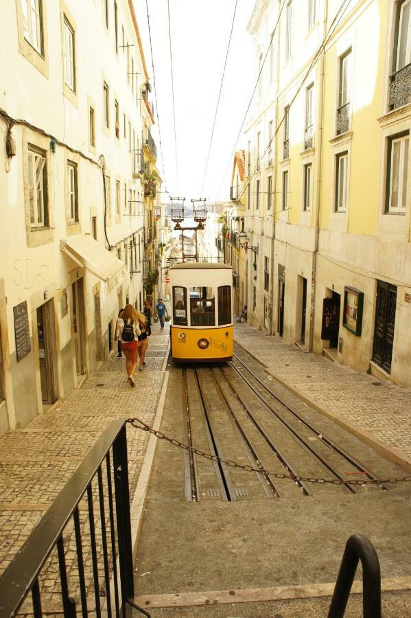 Cozy Apartment In Bairro Alto Lizbona Zewnętrze zdjęcie